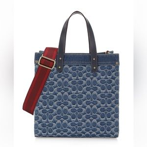 Coach Signature Denim Field Tote